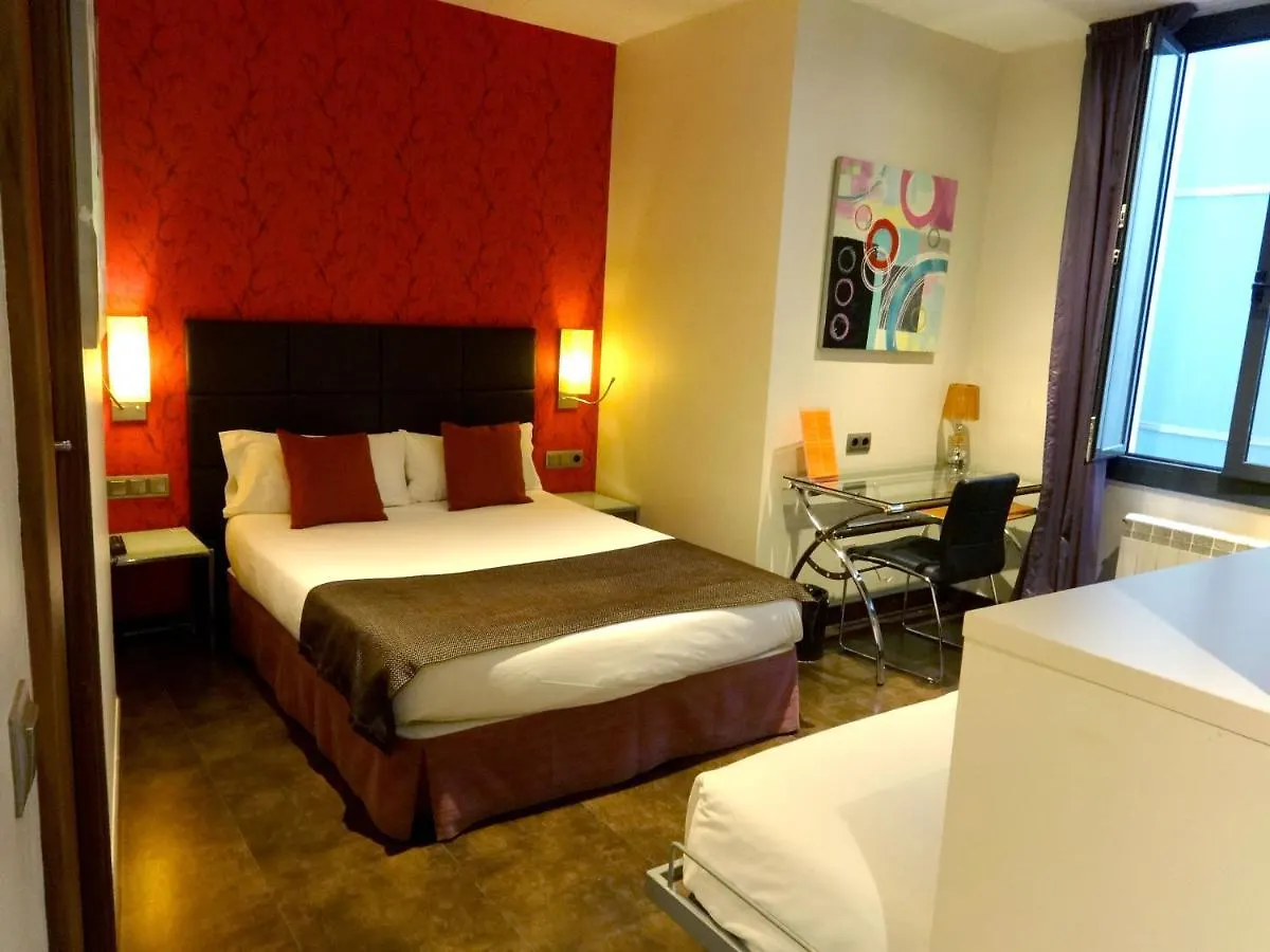 Hotel Lloret Ramblas Barcelona 0*,  Spain
