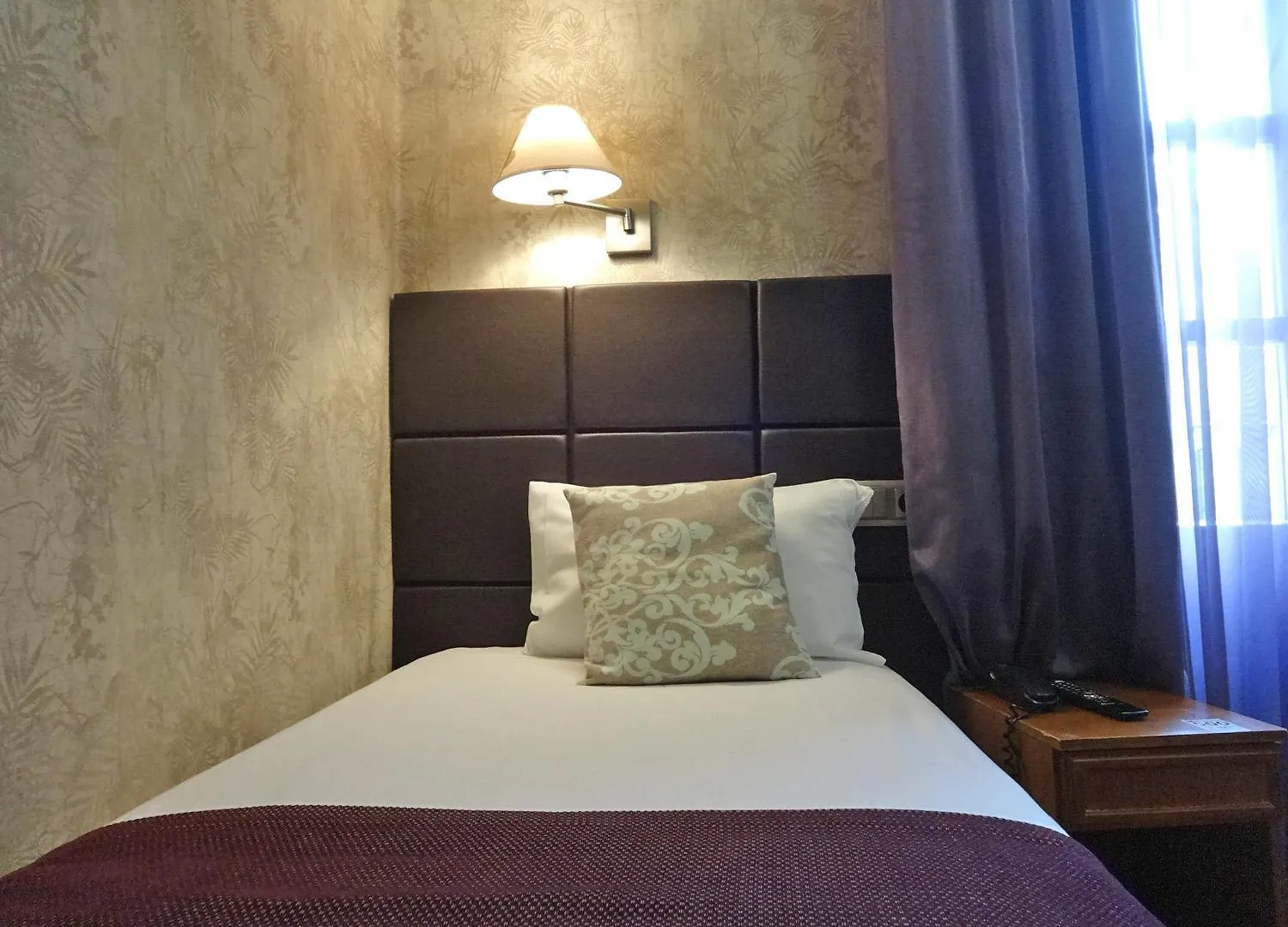 Hotel Lloret Ramblas Barcelona 0*,
