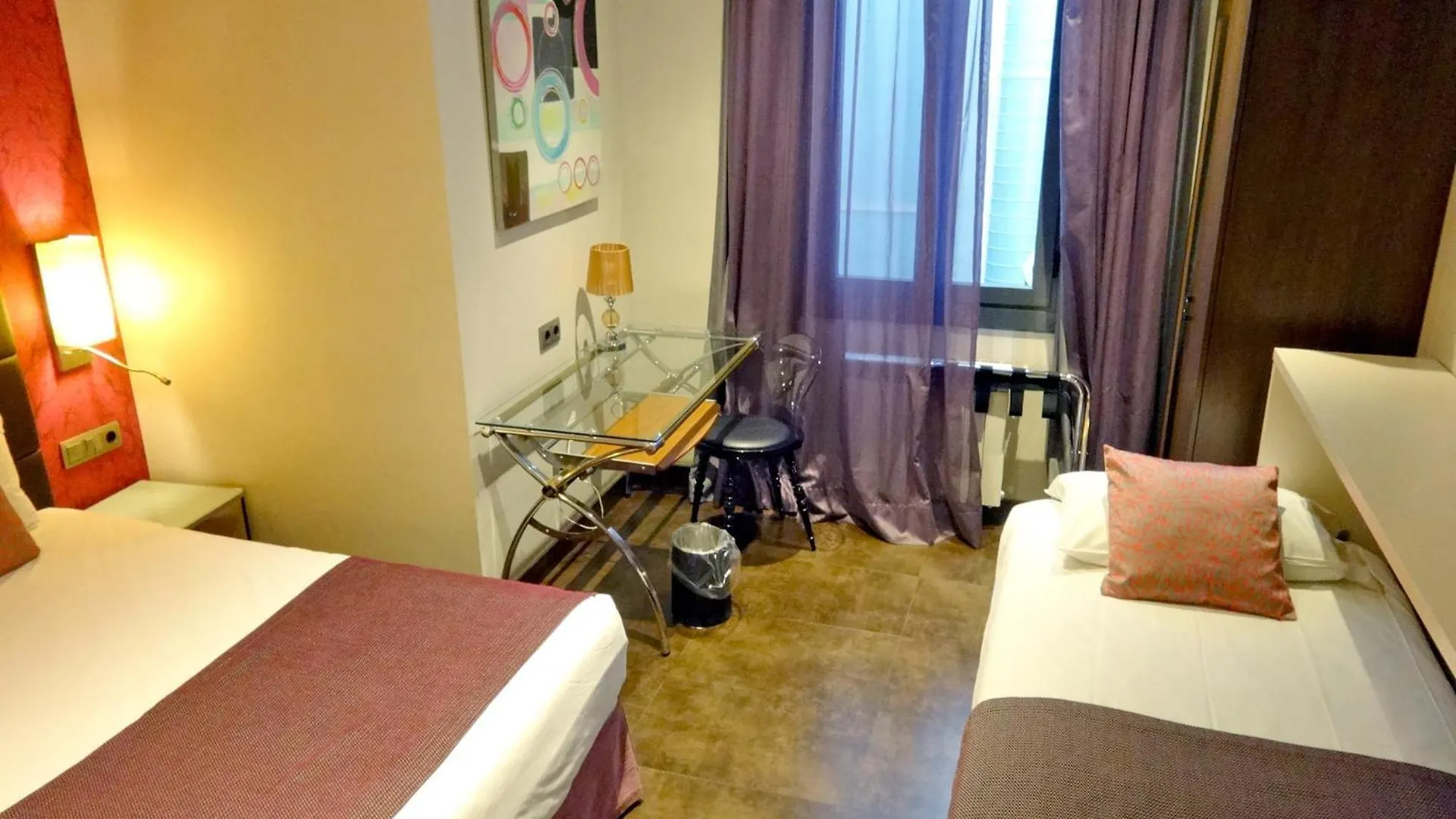 Hotel Lloret Ramblas Barcelona 0*,  Spain