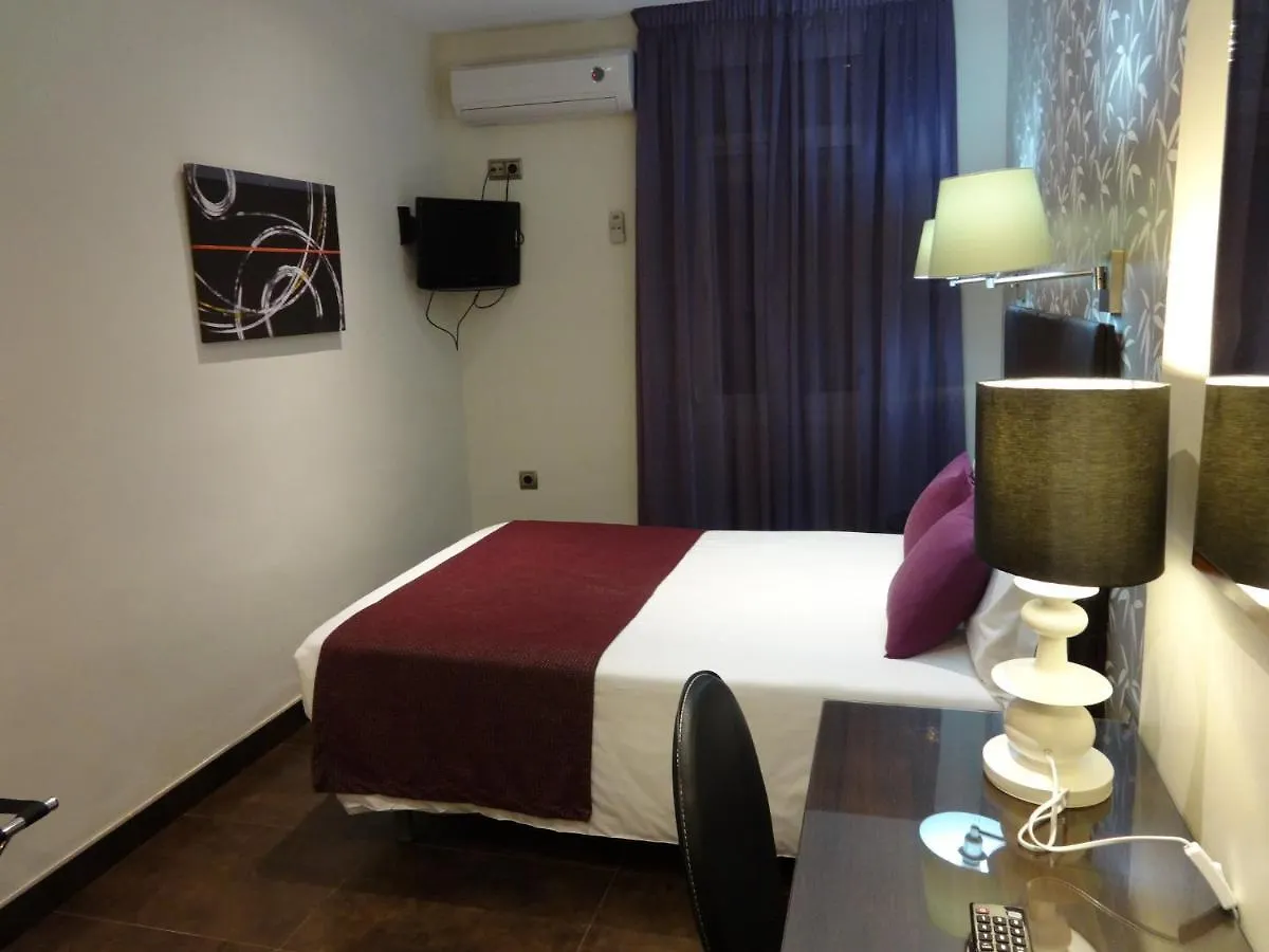Hotel Lloret Ramblas Barcelona 0*,  Spain